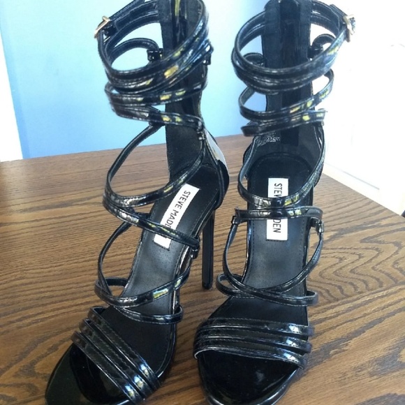 steve madden flaunt heeled sandals
